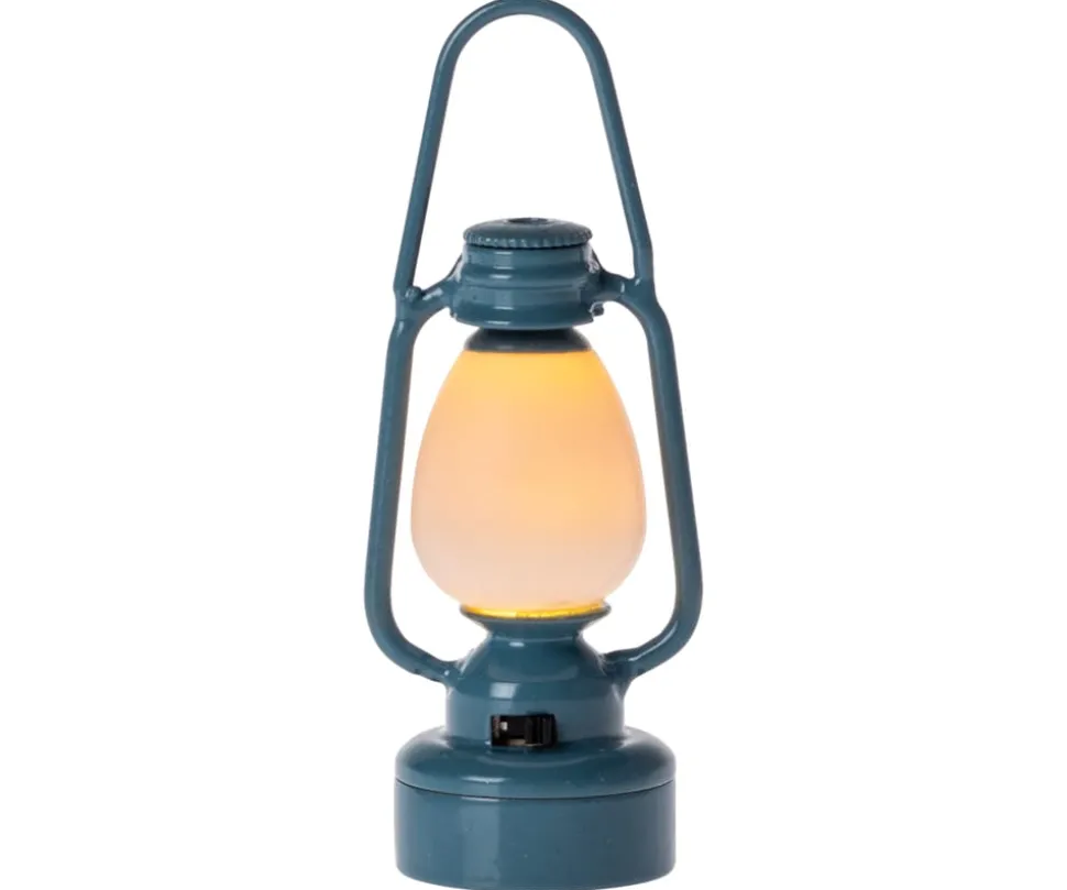 Vintage Lantern, Mouse