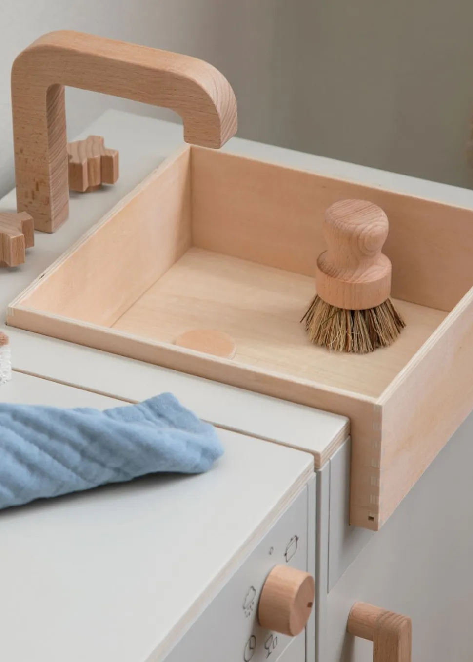 Wooden Kidchen Sink